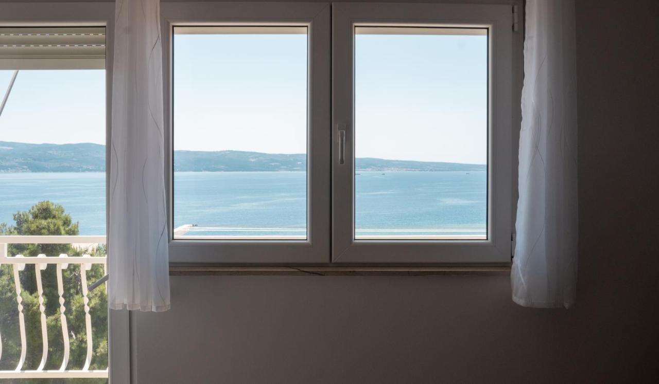 Sea And Mountain View Apartments Дуче Экстерьер фото