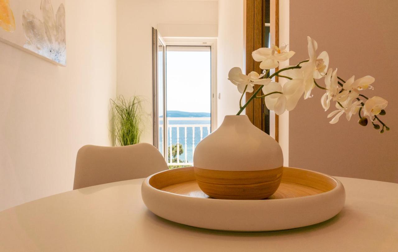 Sea And Mountain View Apartments Дуче Экстерьер фото