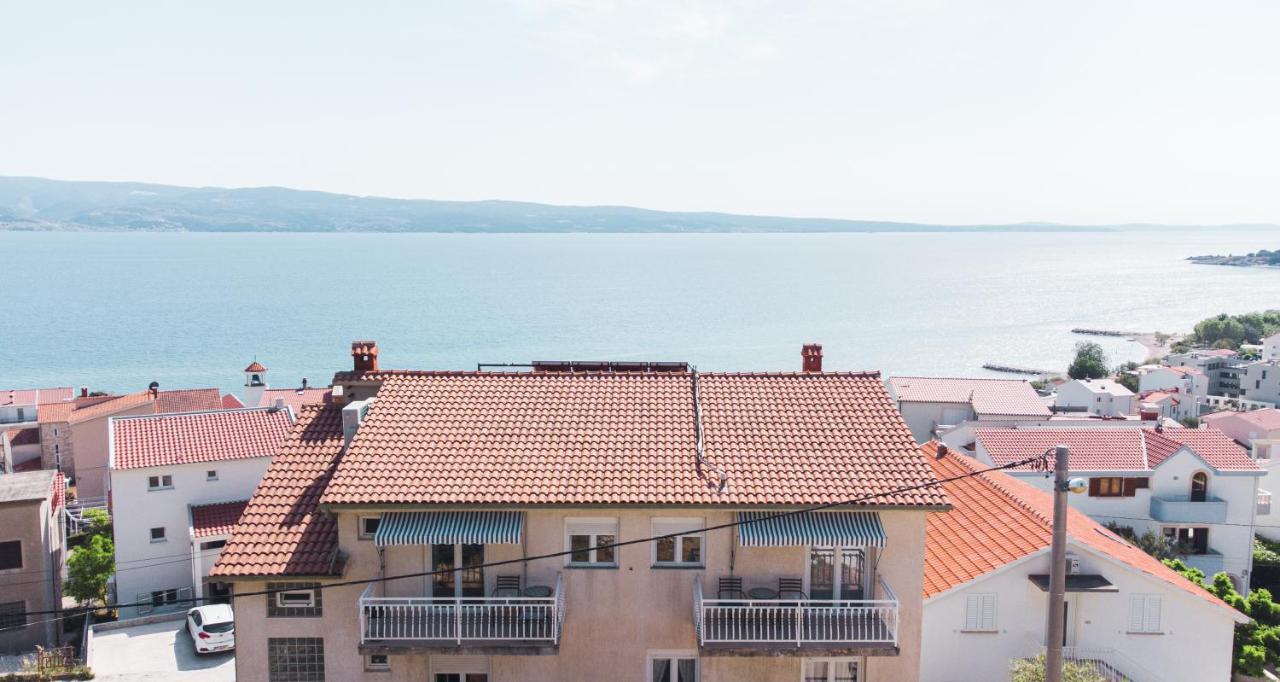 Sea And Mountain View Apartments Дуче Экстерьер фото