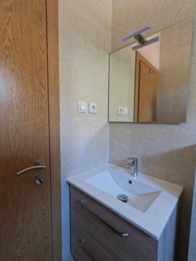 Sea And Mountain View Apartments Дуче Экстерьер фото
